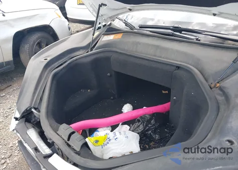 2013 Tesla Model S z USA, uszkodzony, nr VIN 5YJSA1AG2DFP04036